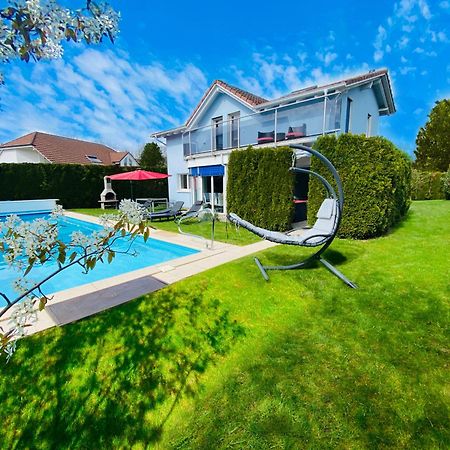 Villa With Pool - Leon'S Holiday Homes Dottikon Экстерьер фото